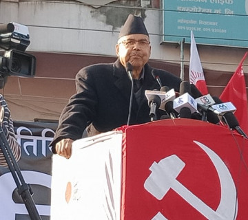 केपी ओली एक नम्बरका ठग हुन् : झलनाथ खनाल 
